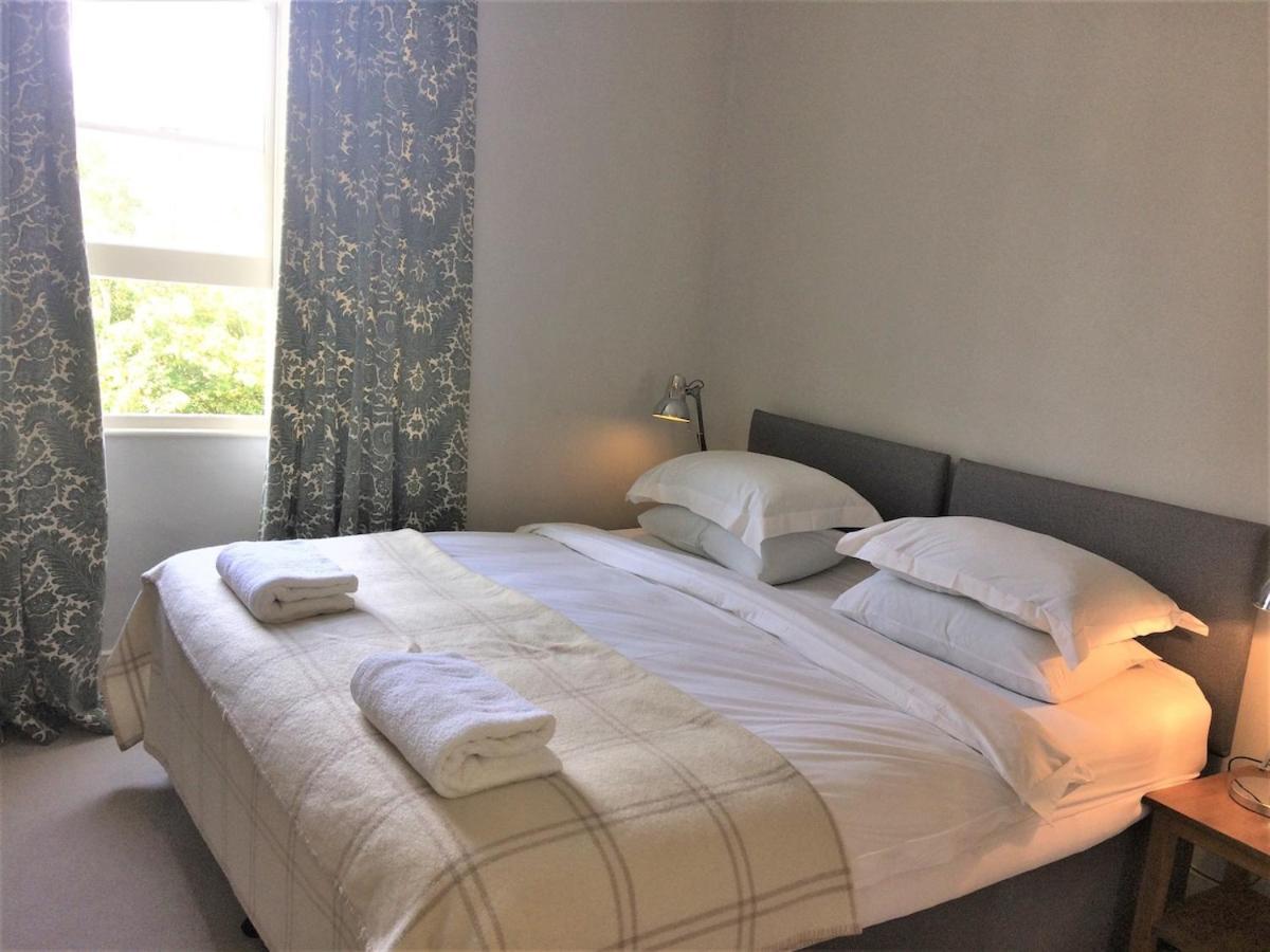 Notting Hill Charm -Sleeps 5 - Urban Retreat Apartment London Bagian luar foto