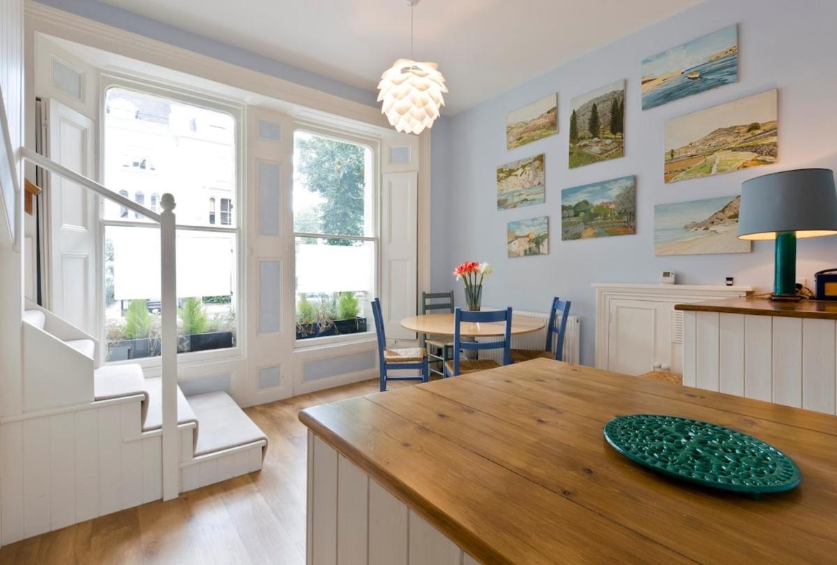 Notting Hill Charm -Sleeps 5 - Urban Retreat Apartment London Bagian luar foto