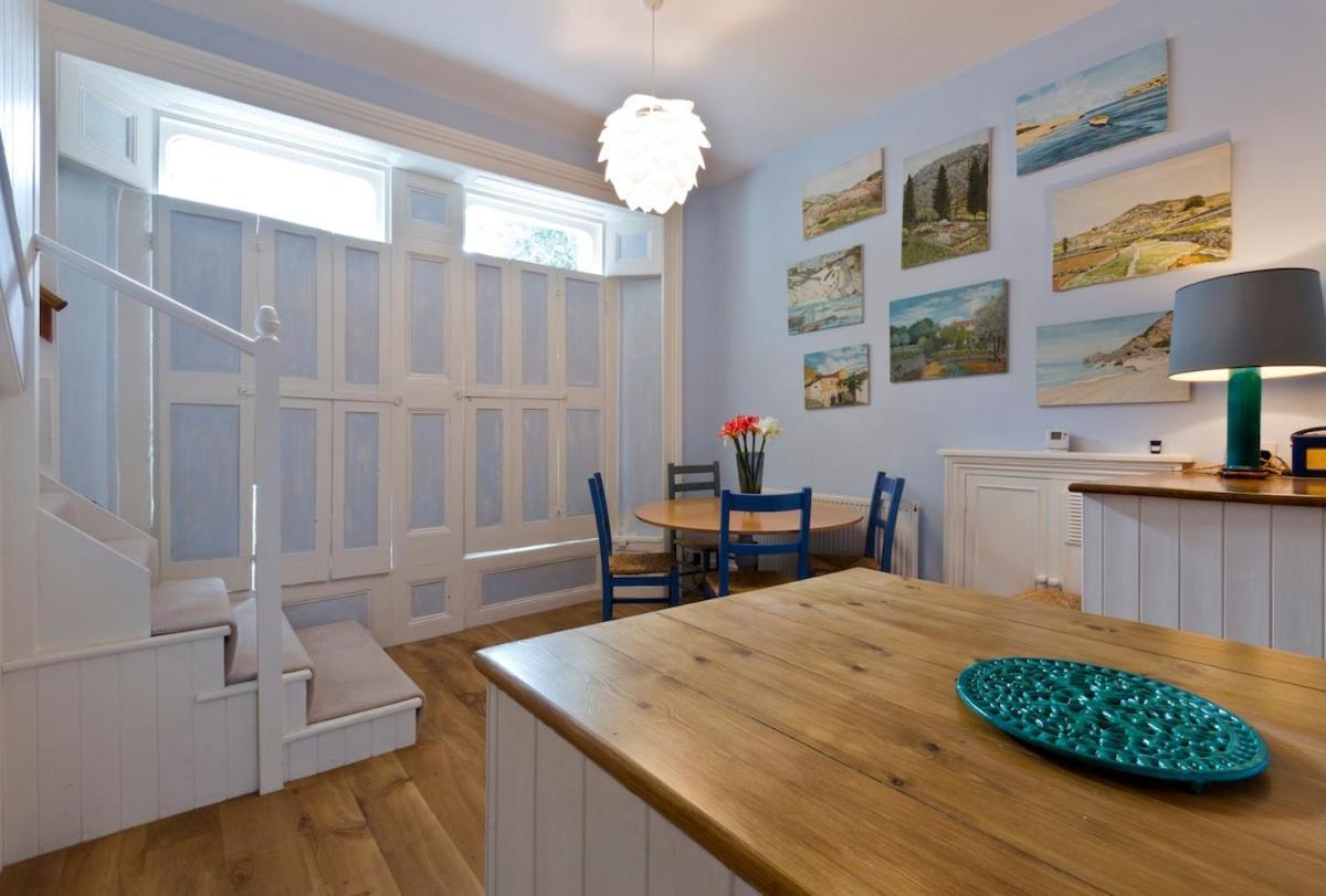 Notting Hill Charm -Sleeps 5 - Urban Retreat Apartment London Bagian luar foto