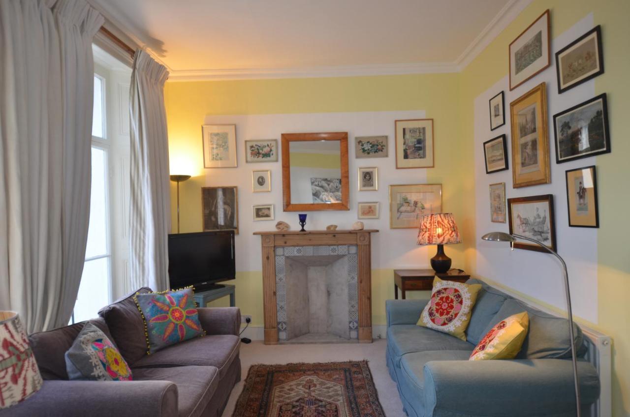 Notting Hill Charm -Sleeps 5 - Urban Retreat Apartment London Bagian luar foto